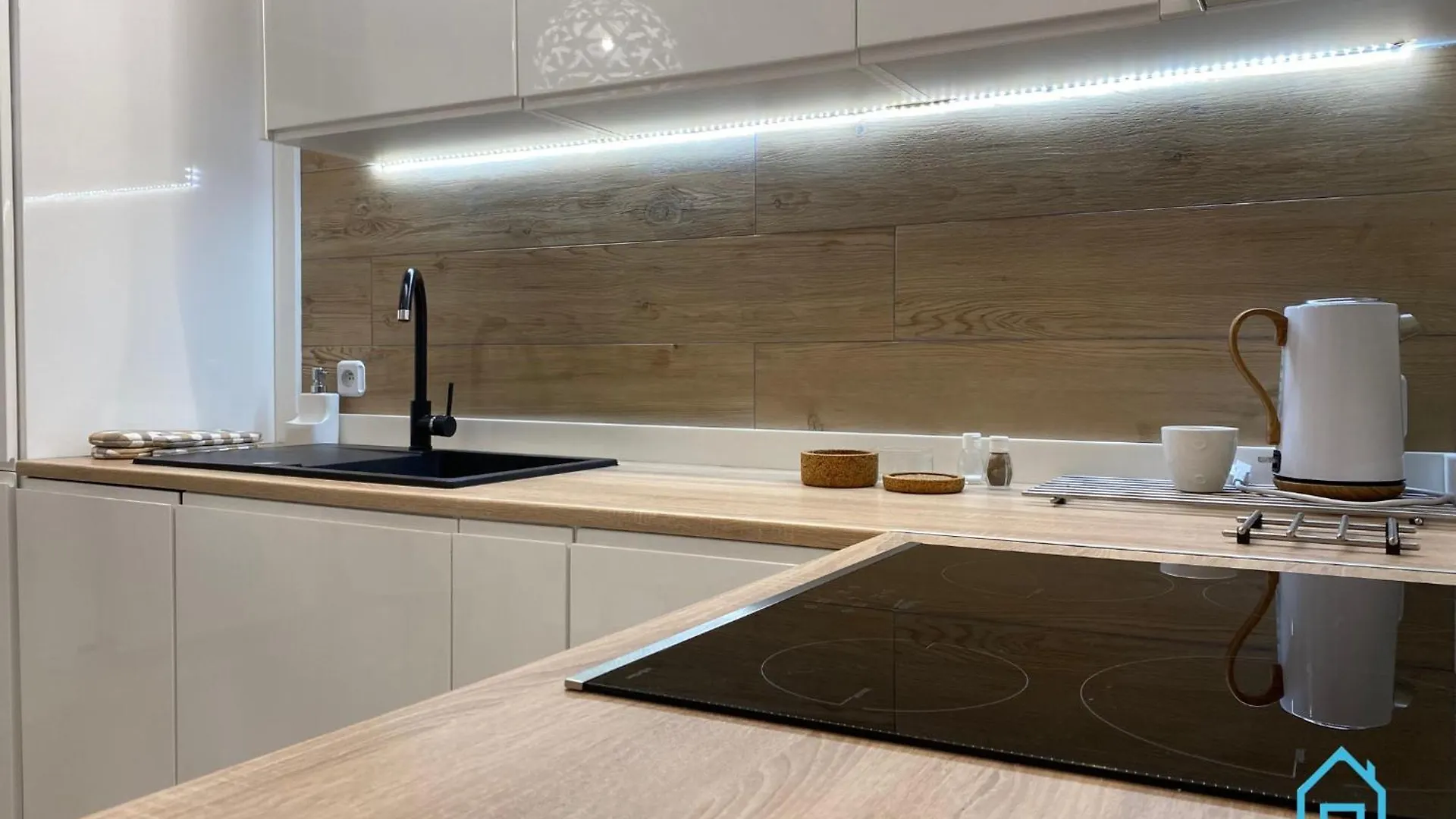 Anchor Apartment Your Docking Point In The Heart Of Gdansk
