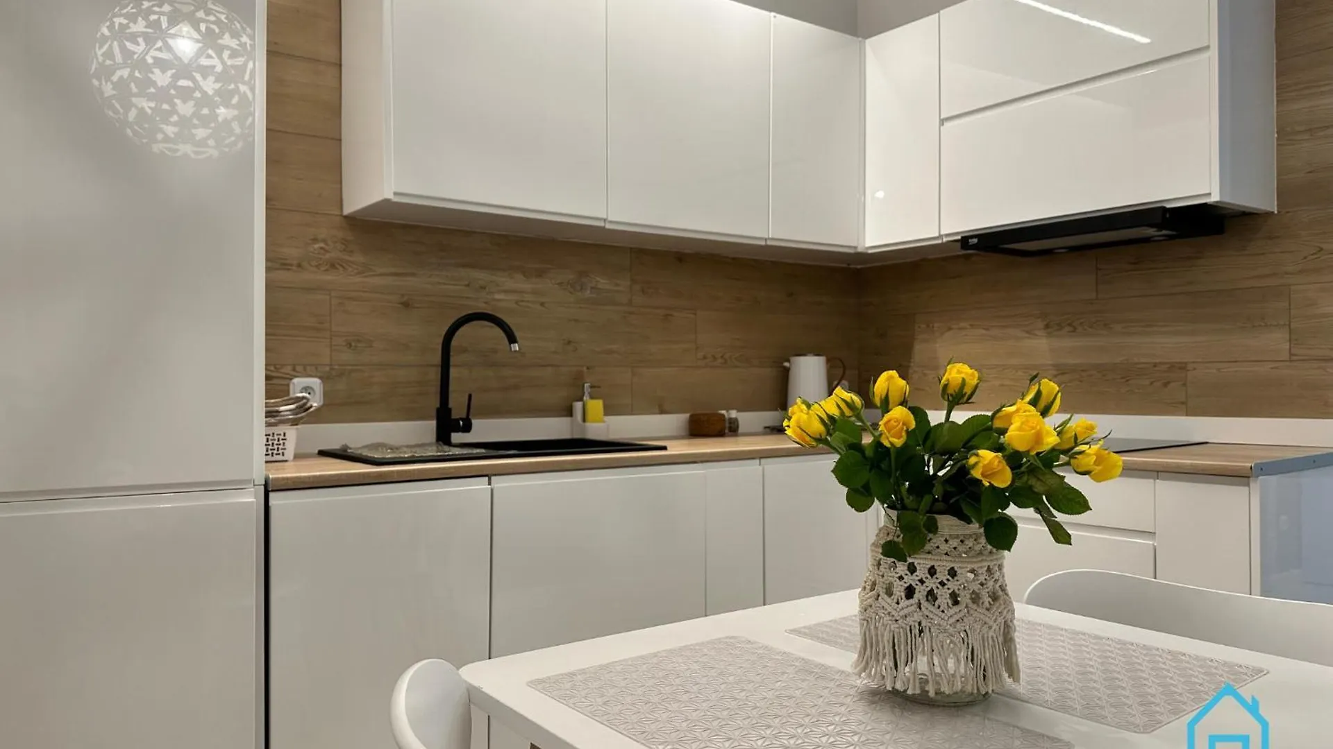 Anchor Apartment Your Docking Point In The Heart Of Gdansk