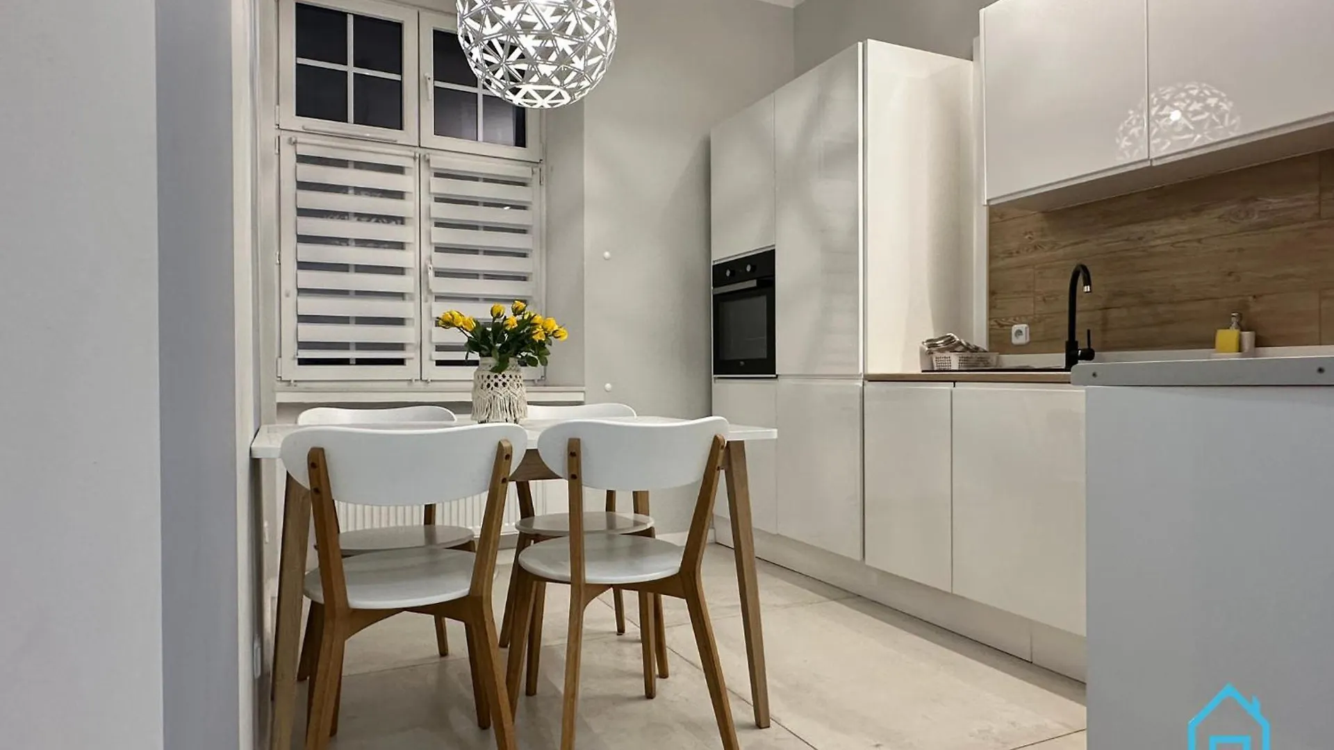 Anchor Apartment Your Docking Point In The Heart Of Gdansk Poland